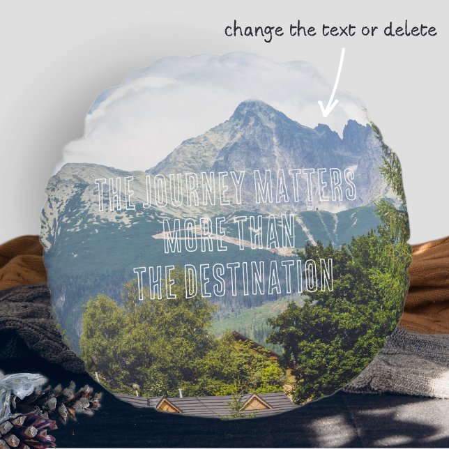 Mountain view throw pillow (Creator Uploaded)