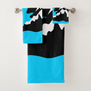 Mountainous ranges with flowing river mouth  bath towel set