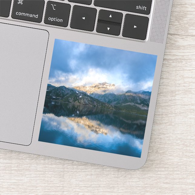 Mountains and Lake Scenic Nature Photo (Detail)