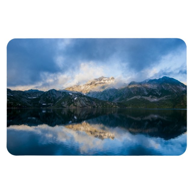 Mountains and Lake Scenic Nature Photo Magnet (Horizontal)