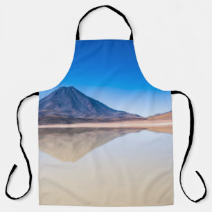 MOUNTAINS REFLECTED ON WATER APRON