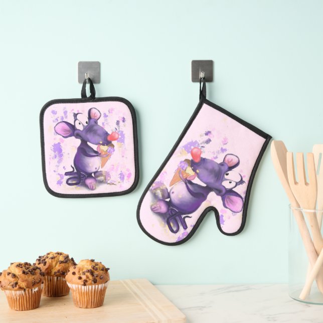 Mouse Eat Ice Cream Funny Oven Mitt & Pot Holder Set (Insitu(Hanging))
