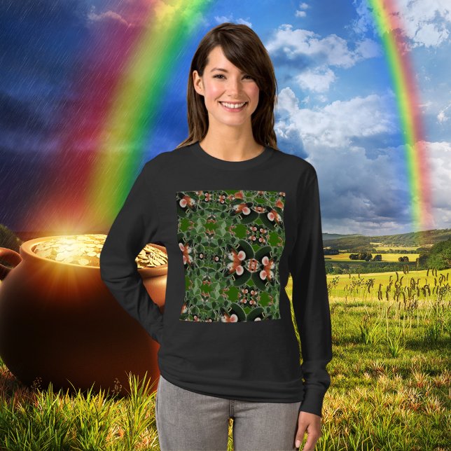 Mouse in Clover Kaleidoscope St. Patrick's Day T-Shirt (Mouse in Clover Kaleidoscope St. Patrick's Day T-Shirt)