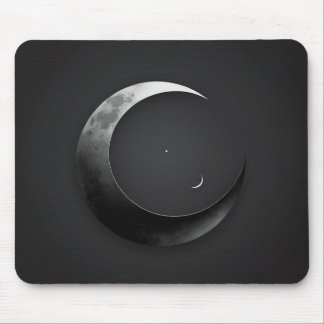 Mouse Moon Carpet: Nightlife Serenity Mouse Pad