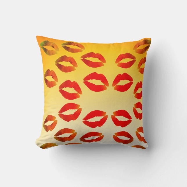 Mouth Lips Coushin Cushion (Front)