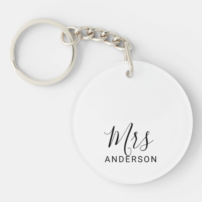 Mr and Mrs | Black and White Modern Script Wedding Key Ring (Front)