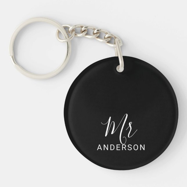 Mr and Mrs | Black and White Modern Script Wedding Key Ring (Front)