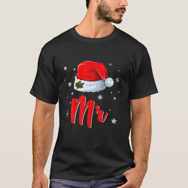 Mr And Mrs Claus Matching Couples Christmas Pajama T-Shirt (Front)