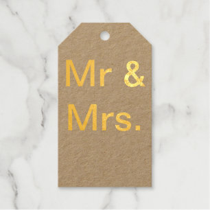 Mr and Mrs couple name monogram text simple minima Gift Tags