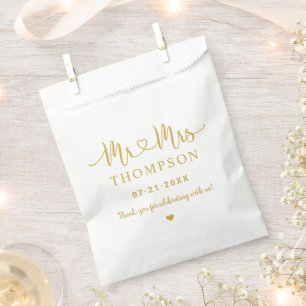 Mr and Mrs Gold Heart Script Monogram Wedding Favour Bags