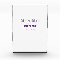 Mr & Mrs add family name date simple stylish moder