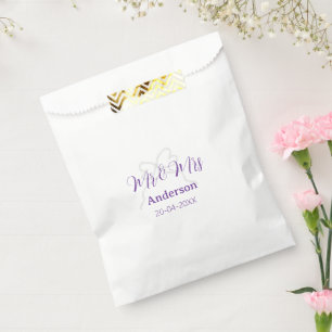 Mr & Mrs add family name date year wedding bow Favour Bags