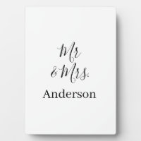 Mr & Mrs add family name date year wedding favour