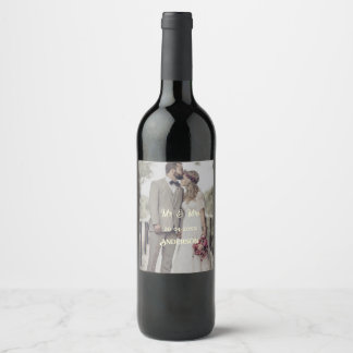 Mr & Mrs add family name photo date wedding family Wine Label