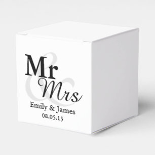 Mr&Mrs Simple Elegant Typography Wedding Favour Box