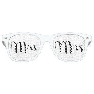 Mrs. Black on White Retro Sunglasses