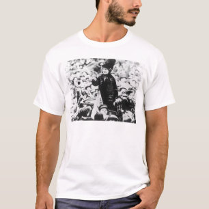 Mrs Emmeline Pankhurst  Addressing a Crowd T-Shirt