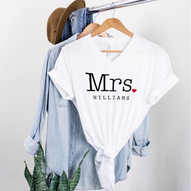 Mrs Monogram Heart Last Name Wedding T-Shirt (Creator Uploaded)