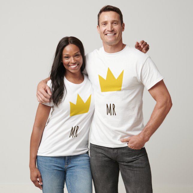 Mrs Mr King and Queen Couple T-Shirt (Unisex)