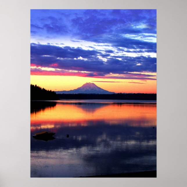 Mt Rainier at Sunrise Poster (Front)