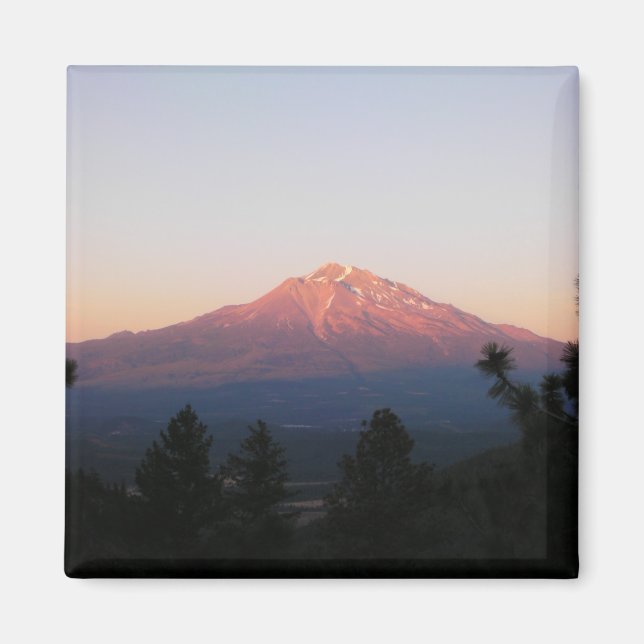 Mt. Shasta Magnet (Front)