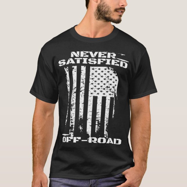 Mud Bogging Mudding USA Flag Patriotic  T-Shirt (Front)
