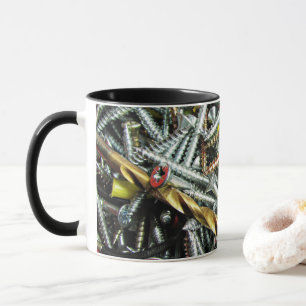 Mug with screws design