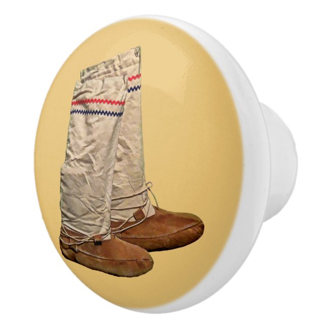 Mukluks Ceramic Knob (Right)