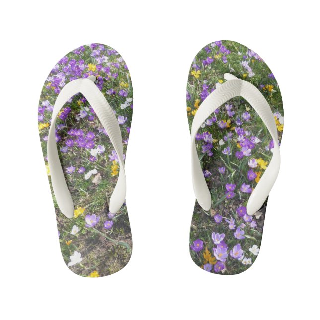 Multi Colour Crocus Spring Flowers Kids Flip Flops (Footbed)