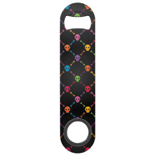Multicolor pattern with skulls
