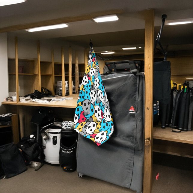 multicolor skulls golf towel (golf towel)