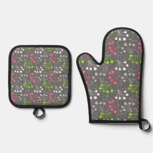 Multicolored berry simple pattern retro sixties oven mitt & pot holder set
