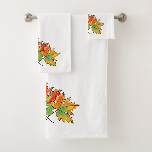 Multicolored Maple Leaves Bath Towel Set (Insitu)