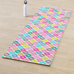 Multicolored rustic flower pattern on white yoga mat