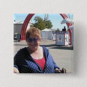 Mum 15 Cm Square Badge