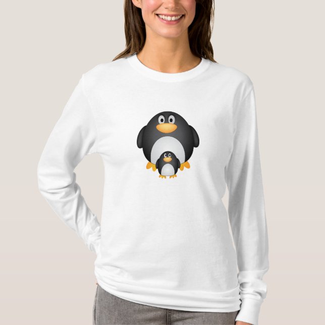 Mum/Dad and baby penguin T-Shirt (Front)