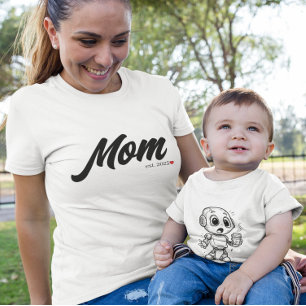 Mum Est. Black Script Red Heart   Custom T-Shirt