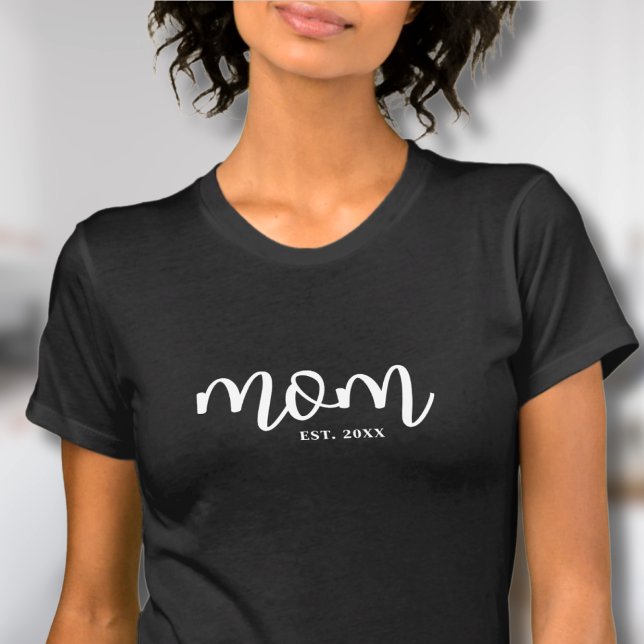 Mum Established New Mum Gift T-Shirt (Mom Established New Mom Gift T-Shirt)