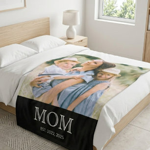 Mum Established Photo Black Fleece Blanket
