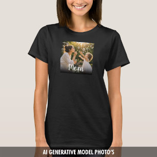Mum Established Photo Keepsake Modern Typography T-Shirt
