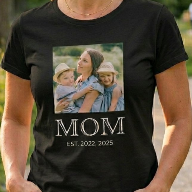 Mum Established Photo  T-Shirt (Creator Uploaded)