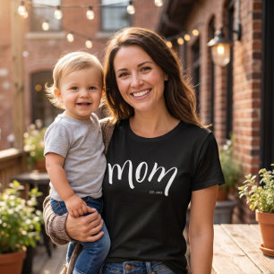 Mum Established Script Minimalist Year New Mama T-Shirt