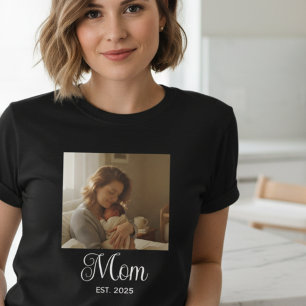 Mum Established Script Photo T-Shirt