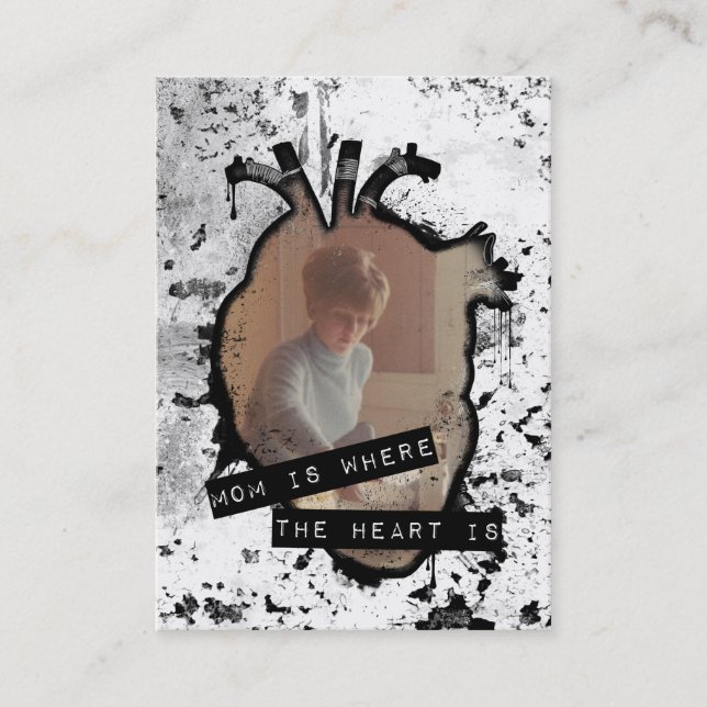 mum is where the heart is calling card (Front)