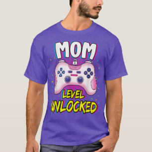 Mum Level Unlocked Pregnancy Announcement Gamer Mo T-Shirt