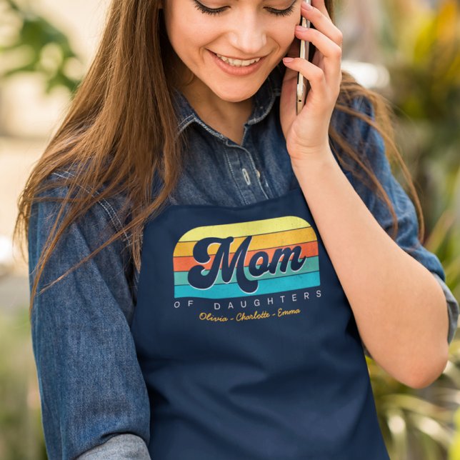 Mum of Daughters Retro Blue Apron (Creator Uploaded)