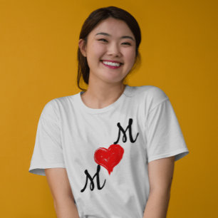 Mum Red heart and script typography T-Shirt