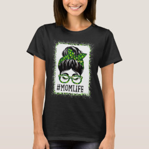 Mum Women Messy Bun St Patrick's Day Shamrock Leop T-Shirt
