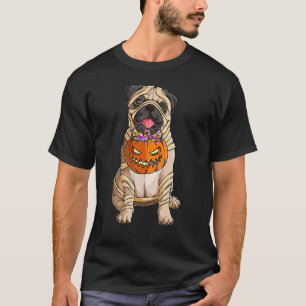 Mummy Dog For Men Women Halloween Pug Mum Dad T-Shirt
