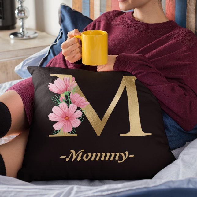 Mummy gold typography with flower black  cushion (Mommy gold typography with flower black throw pillow)
